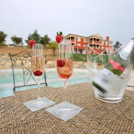 Alojamento de Turismo Rural Quinta Do Medronhal *